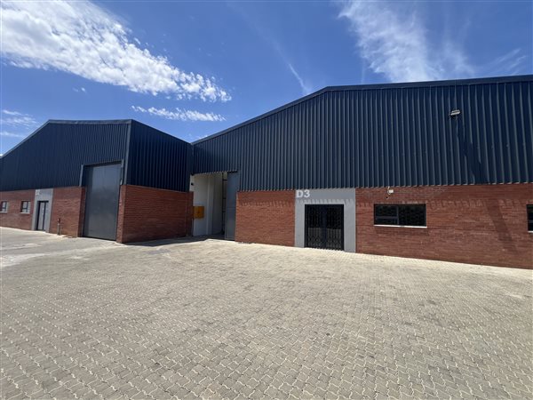 1 214  m² Industrial space