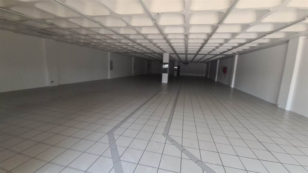 415  m² Commercial space in Pretoria Central photo number 11