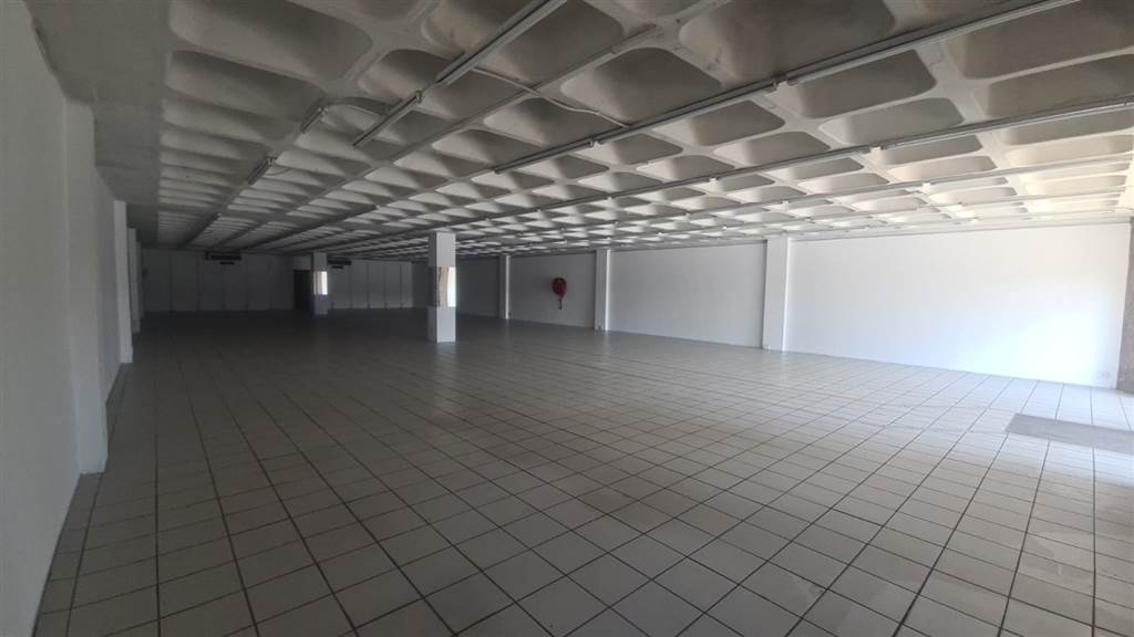 415  m² Commercial space in Pretoria Central photo number 9