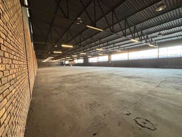 1 440  m² Industrial space