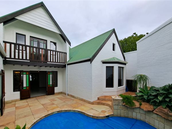 4 Bed House in Sonstraal Heights