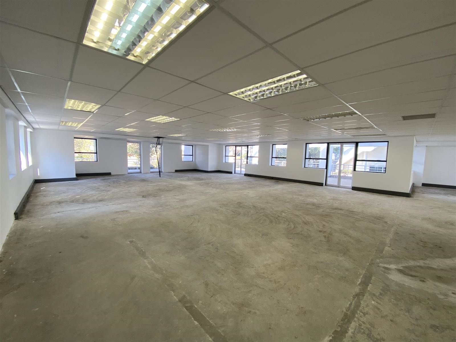 734  m² Commercial space in Woodmead photo number 17