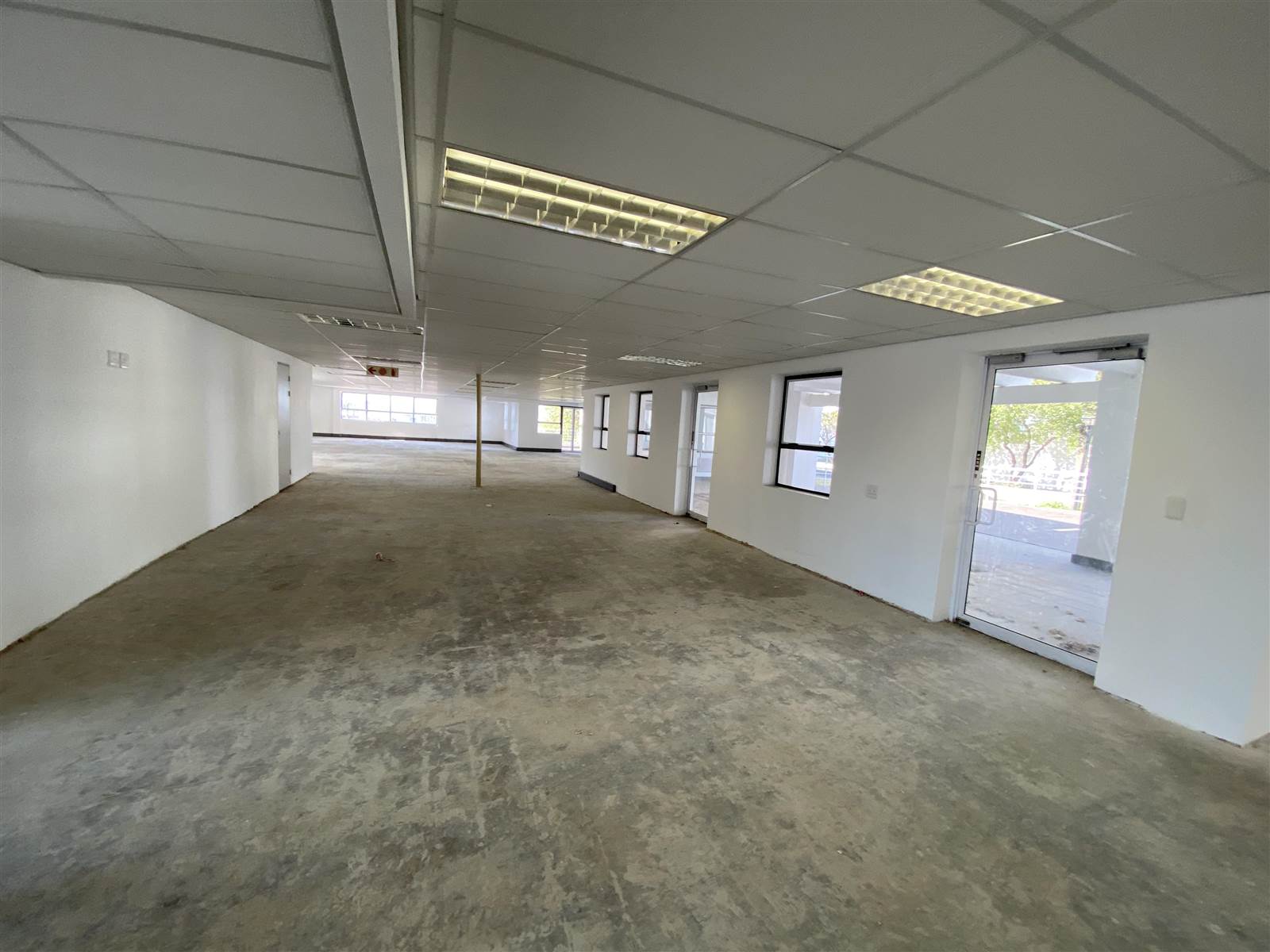734  m² Commercial space in Woodmead photo number 7