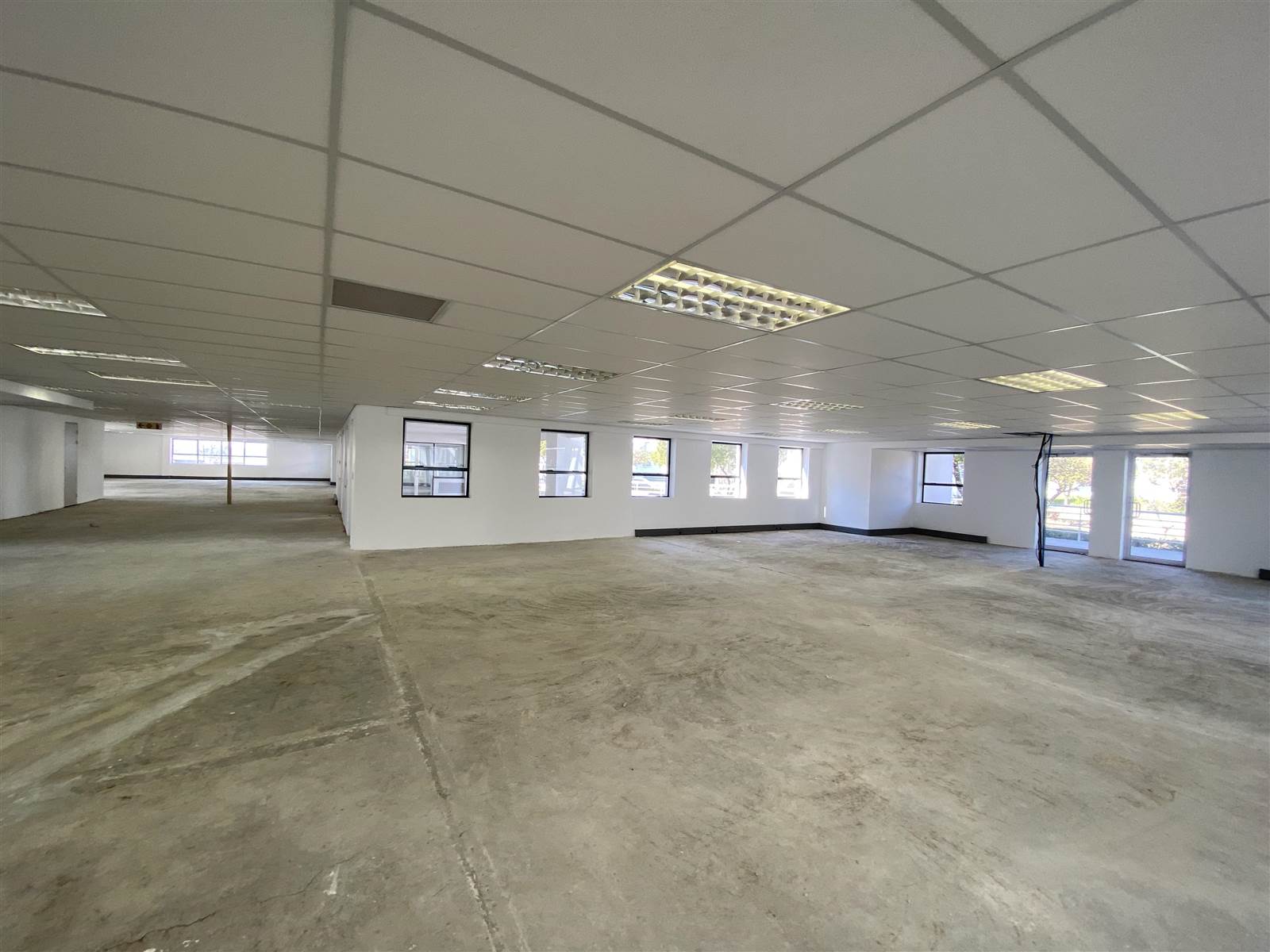 734  m² Commercial space in Woodmead photo number 19