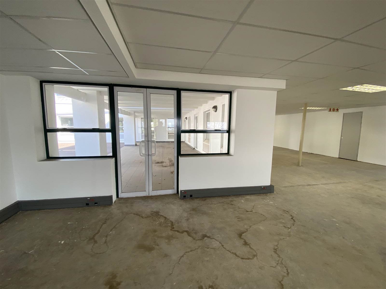 734  m² Commercial space in Woodmead photo number 15