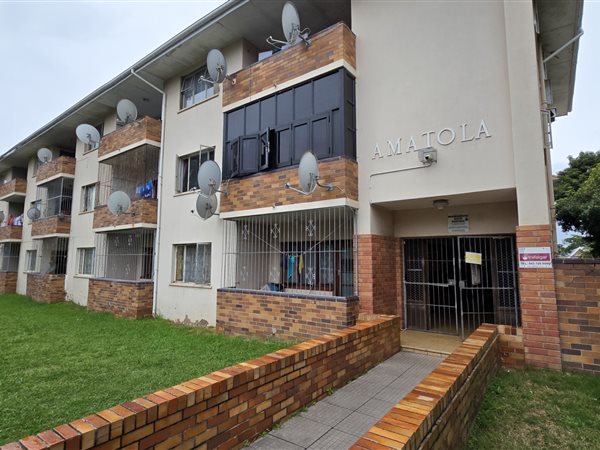 3 Bedroom Apartment 3 Bedroom Apartment