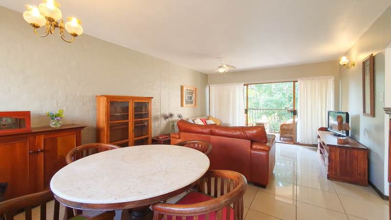 3 Bed Apartment in Rietfontein photo number 6