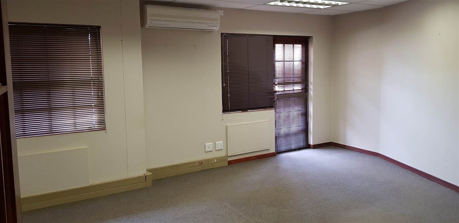 136  m² Commercial space in Lyttelton Manor photo number 13