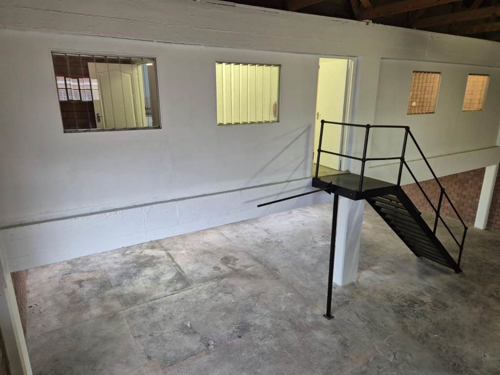 257  m² Industrial space in Pinetown Central photo number 2