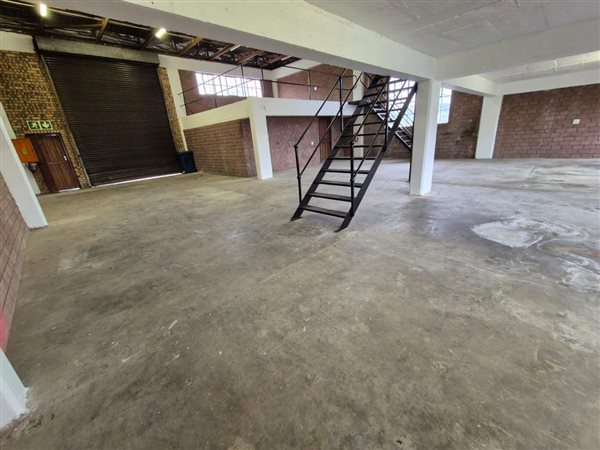 257  m² Industrial space in Pinetown Central