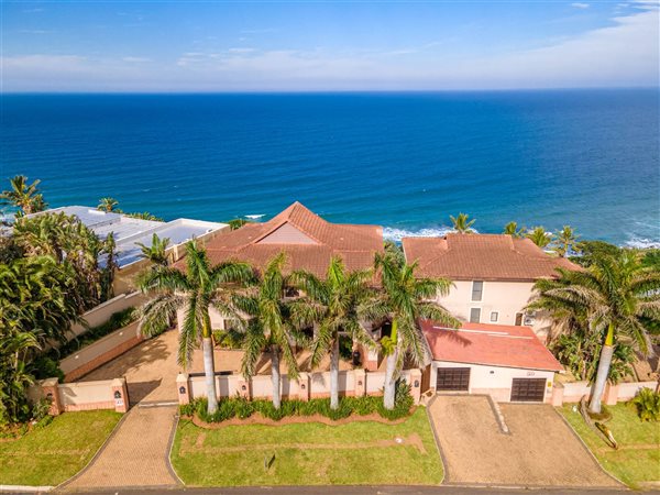 9 Bed House in Sheffield Beach