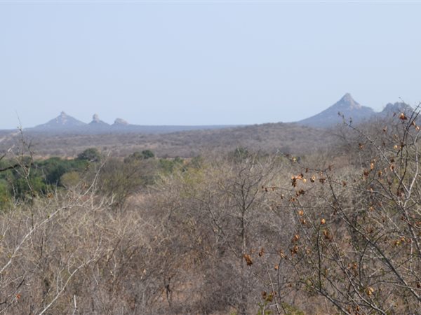 2 750 m² Land 2 750 m² Land
