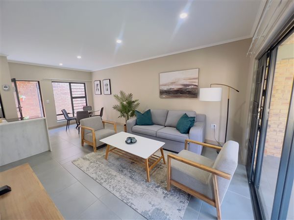 2 Bedroom House 2 Bedroom House