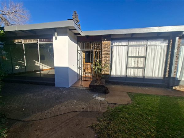 3 Bedroom House 3 Bedroom House