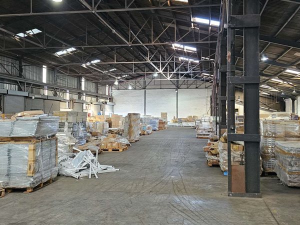 6880  m² Industrial space