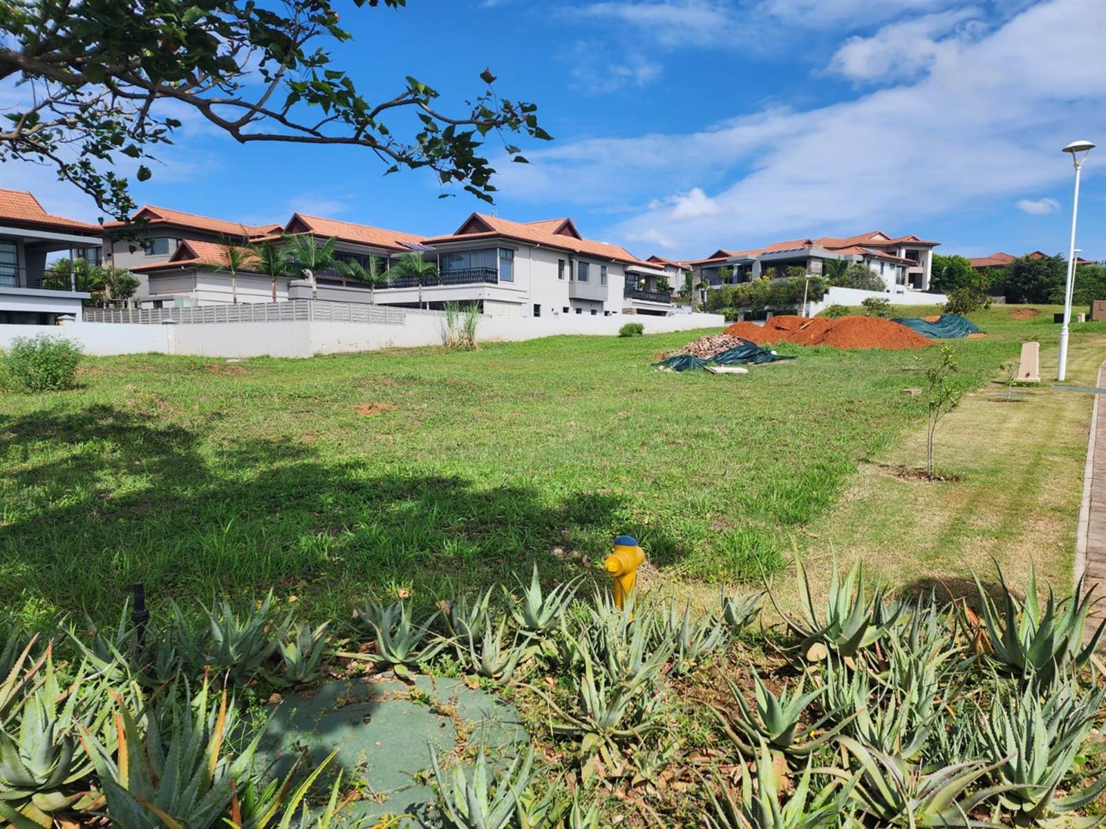 1117 m² Land available in Izinga Estate photo number 1