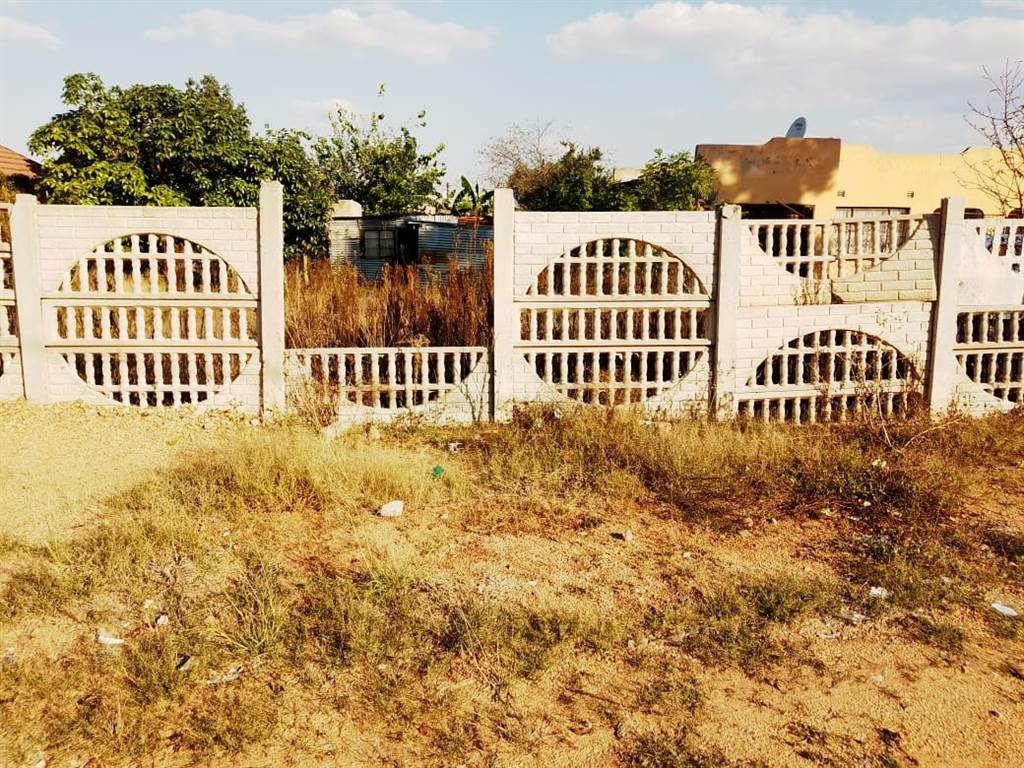 371 m² Land available in Seshego photo number 3