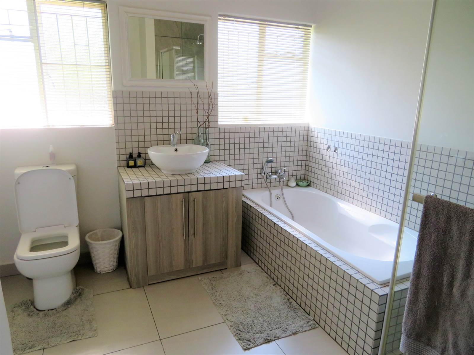 4 Bed House in Phalaborwa photo number 15