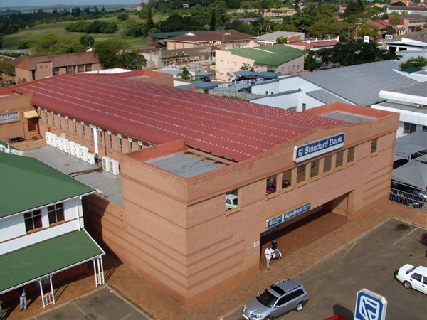 1180  m² Commercial space in Empangeni Central
