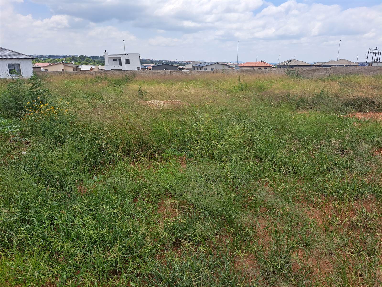 401 m² Land available in Bendor photo number 1