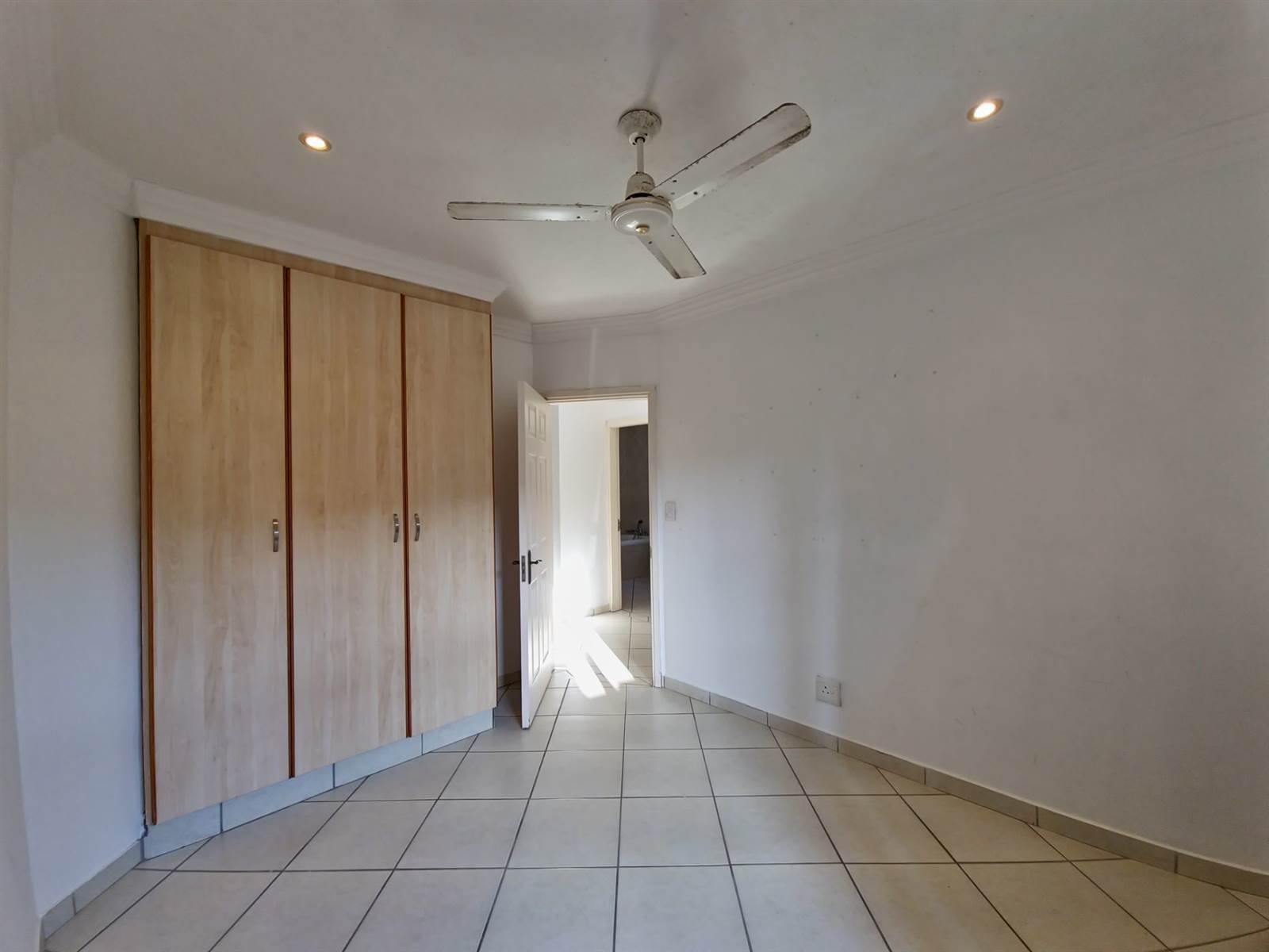 3 Bed Apartment in Shelly Beach photo number 24