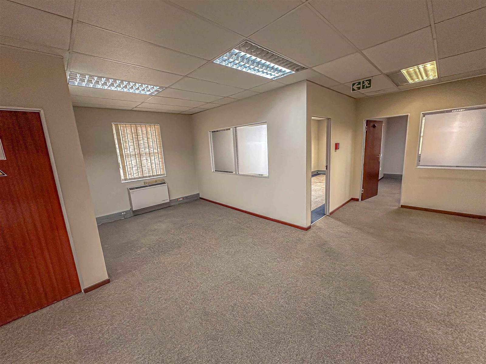 336  m² Commercial space in Bryanston photo number 10