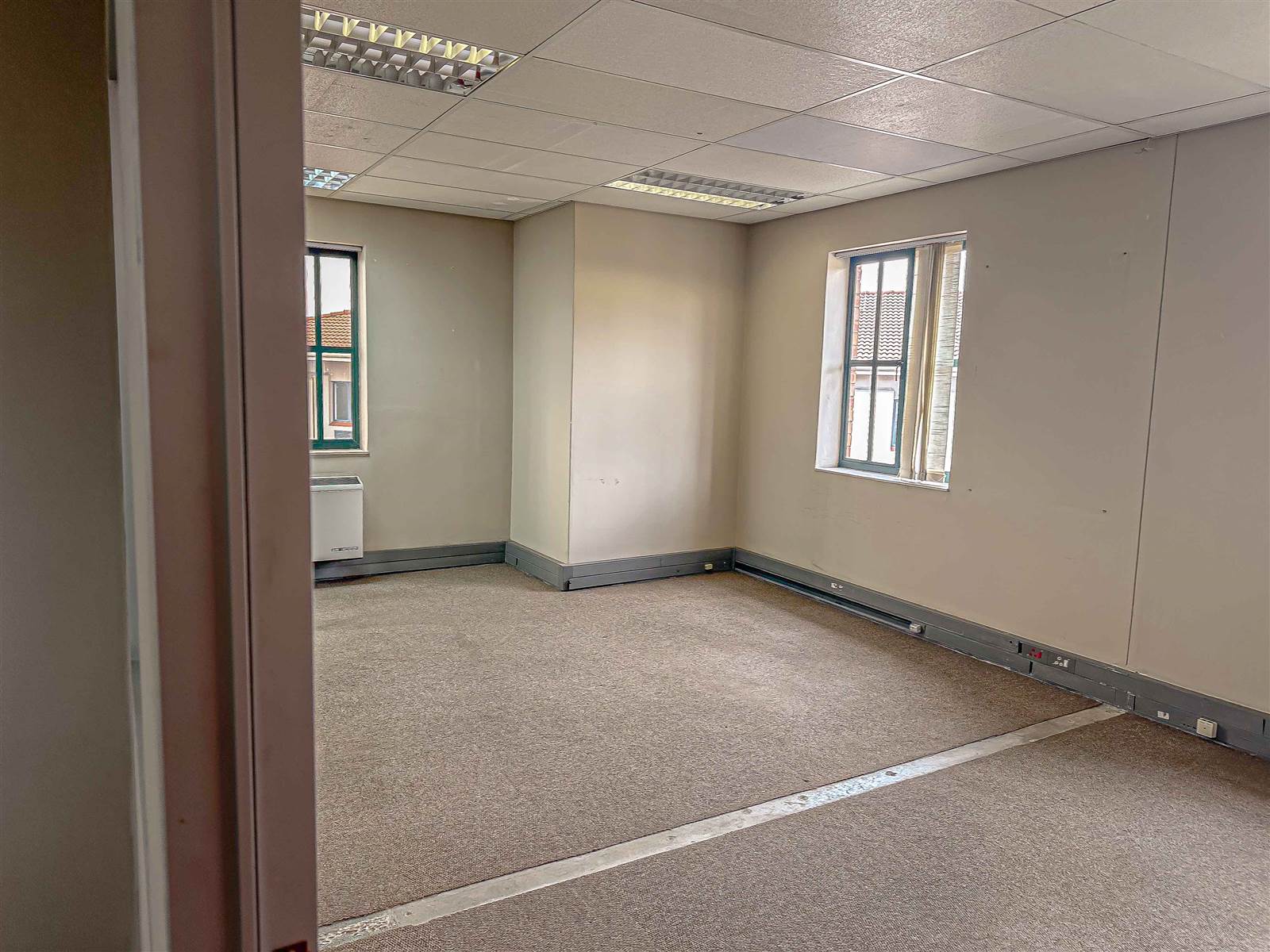 336  m² Commercial space in Bryanston photo number 7