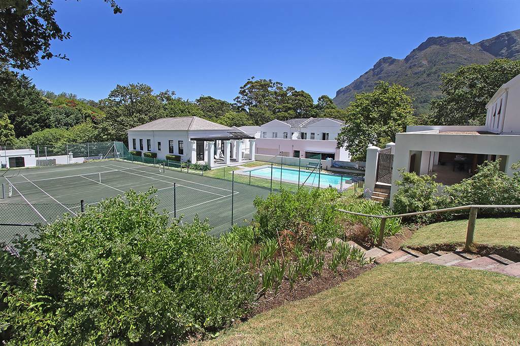 3 Bed House in Hout Bay and surrounds photo number 24