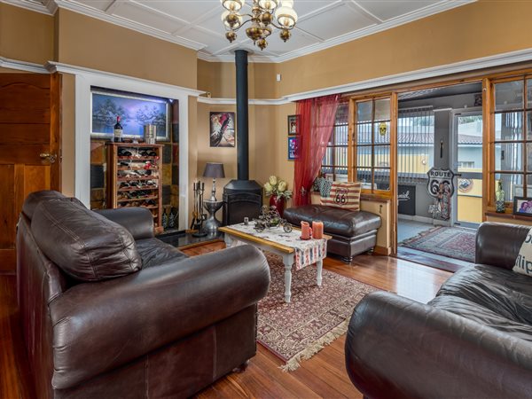 3 Bedroom House 3 Bedroom House