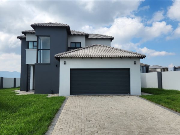 3 Bedroom House 3 Bedroom House