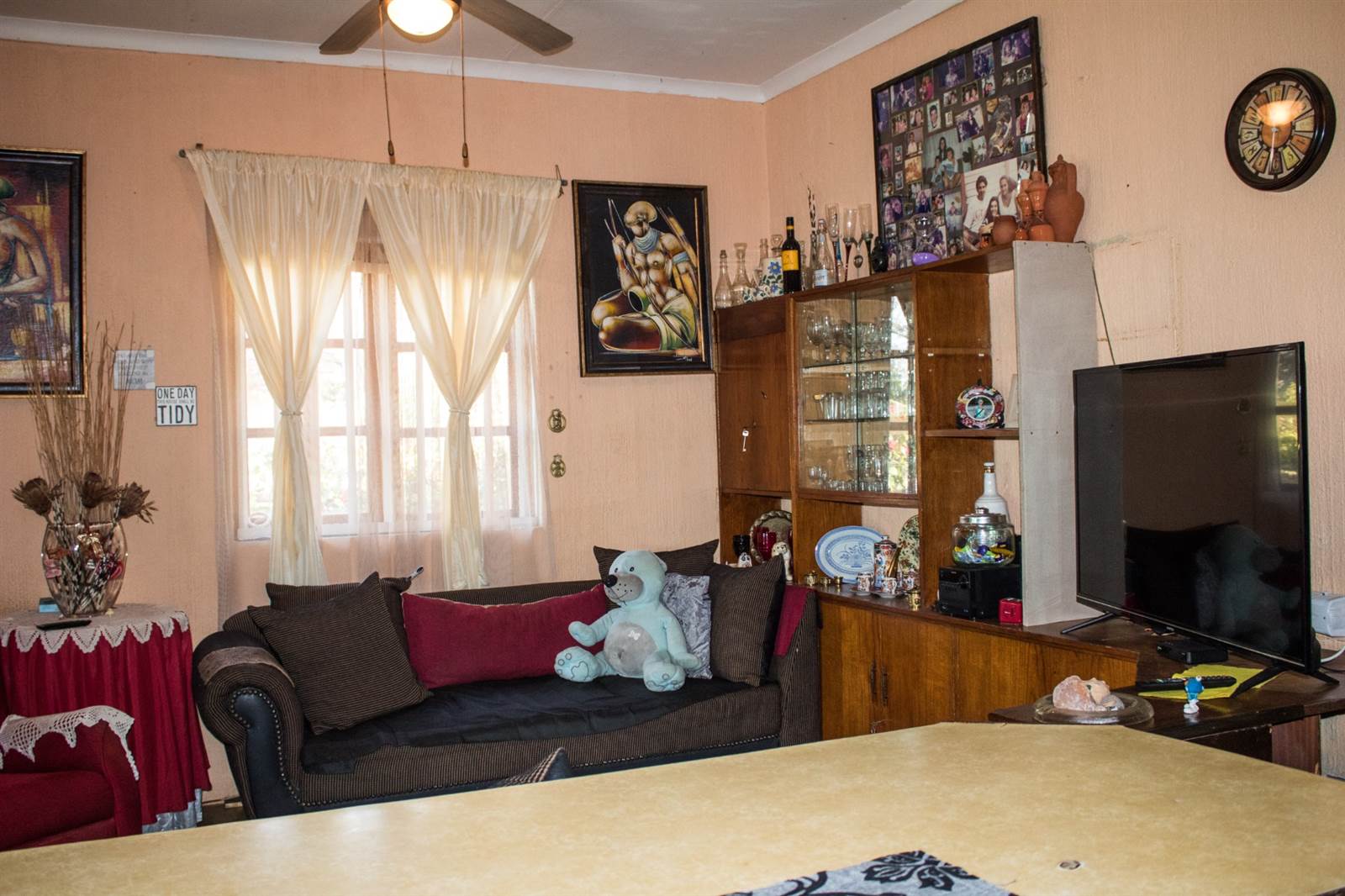 2 Bed House in Numbi Park photo number 5