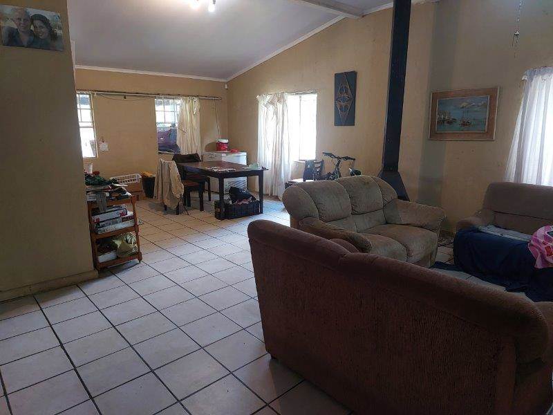 3 Bed House in Howick photo number 4