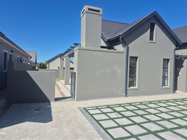 3 Bedroom House 3 Bedroom House