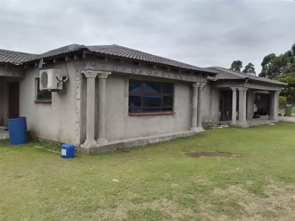 3 Bed House in Richards Bay Central photo number 6