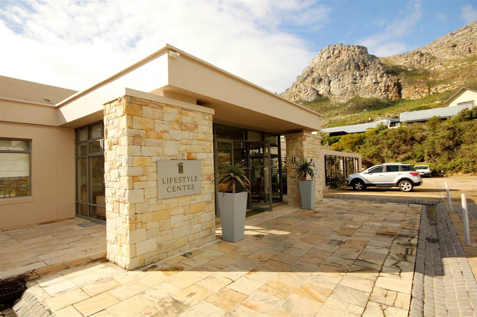 913 m² Land available in Stonehurst Mountain Estate photo number 7