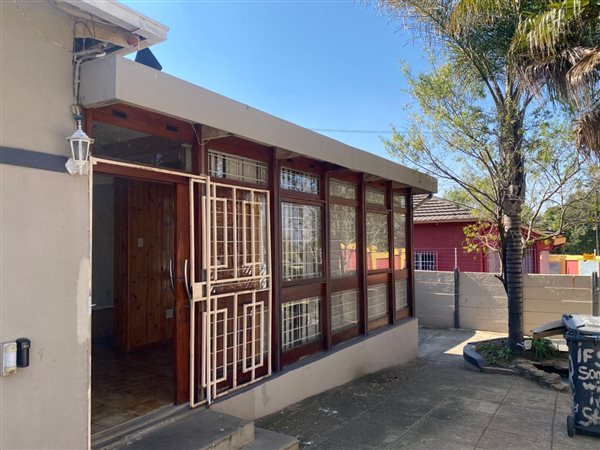 3 Bedroom House 3 Bedroom House