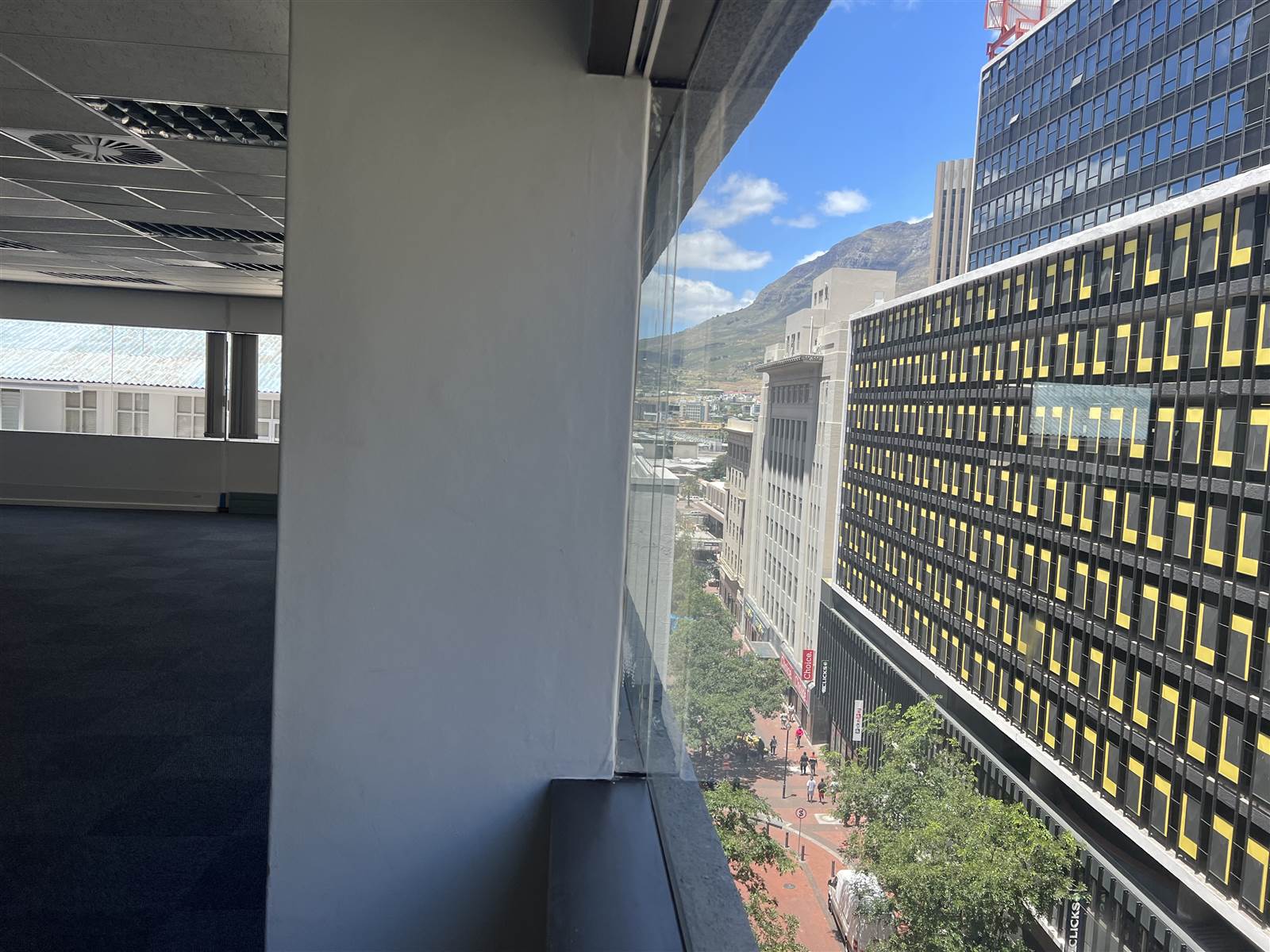 182.8  m² Commercial space in Cape Town City Centre photo number 7