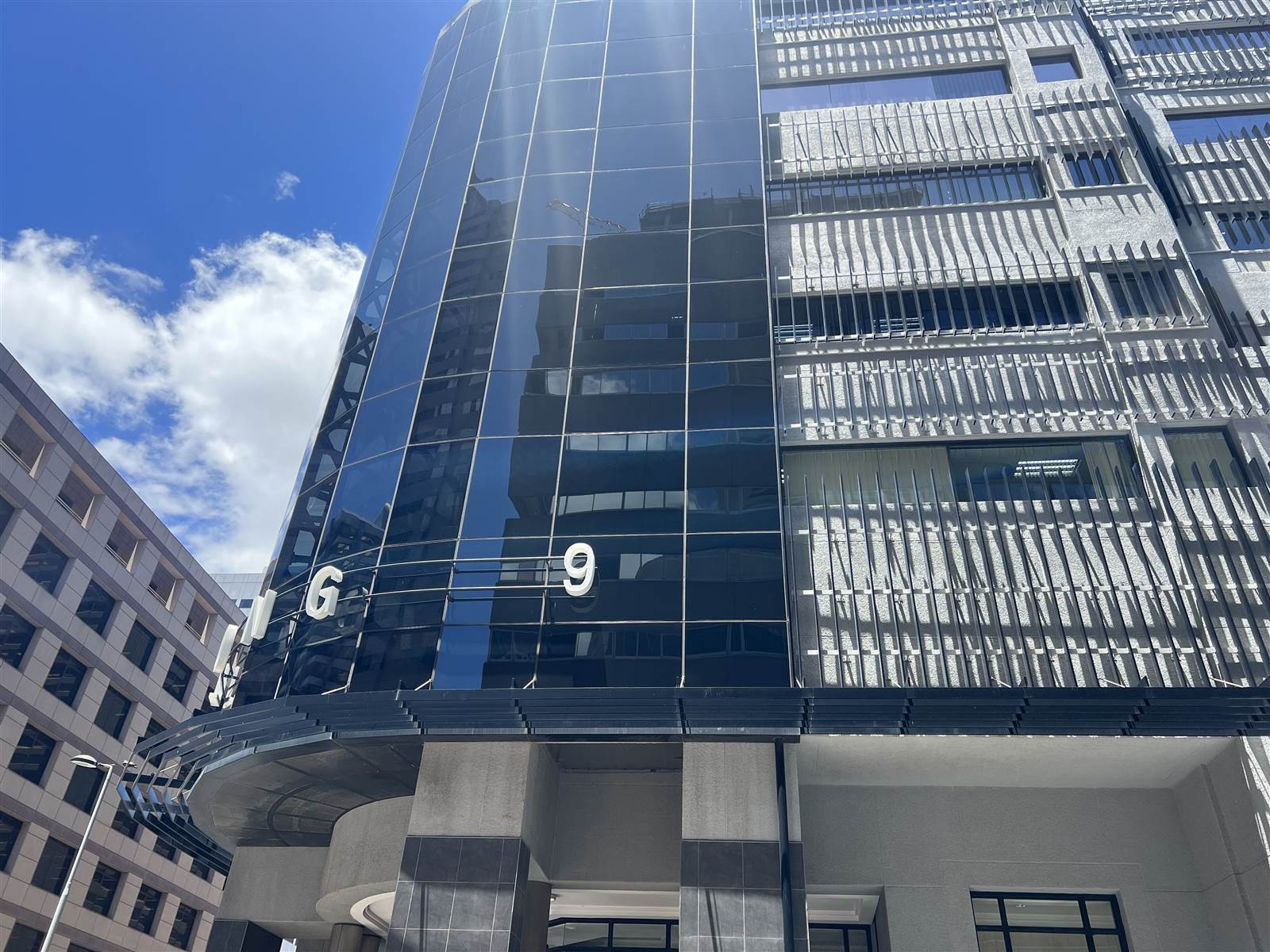 182.8  m² Commercial space in Cape Town City Centre photo number 2