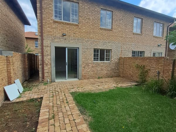 3 Bed Cluster in Sinoville