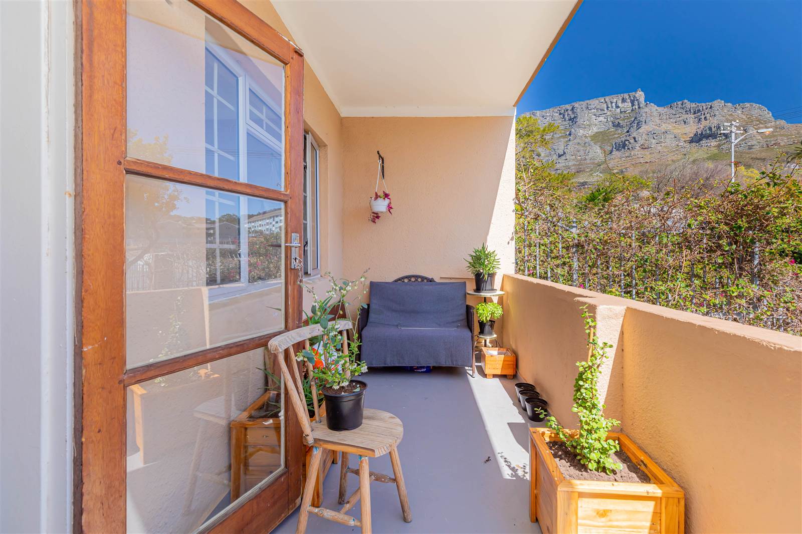 2 Bed Apartment for sale in Oranjezicht T4801774 Private Property