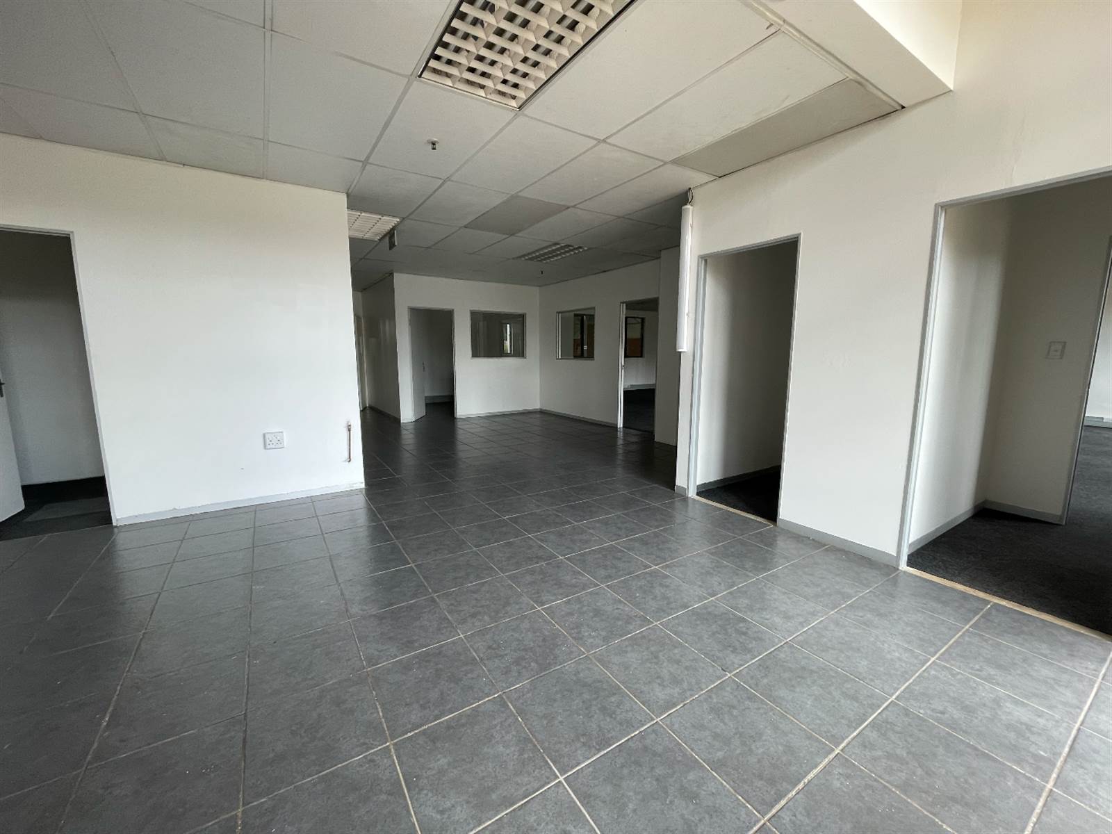 9783  m² Commercial space in Pomona photo number 18