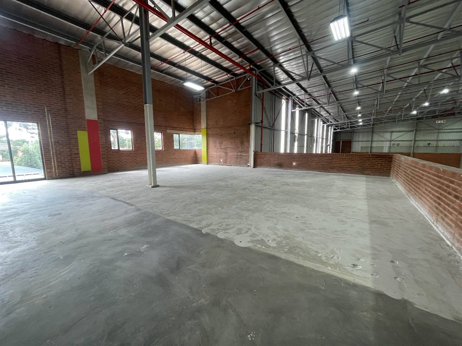 9783  m² Commercial space in Pomona photo number 6