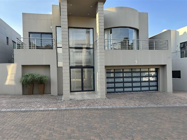 5 Bed Cluster in Rivonia
