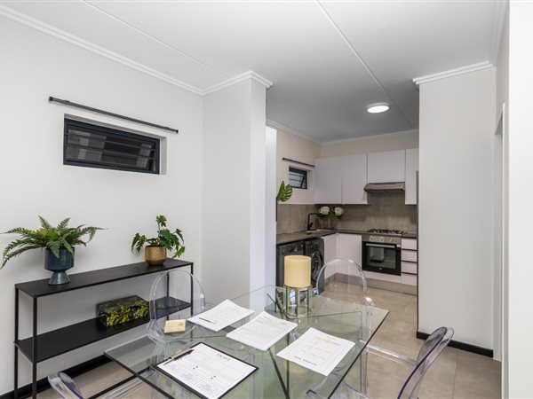 2 Bedroom Townhouse 2 Bedroom Townhouse