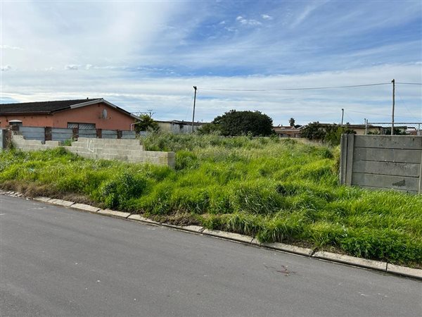 504 m² Land available in Eikendal