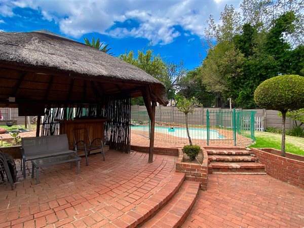 3 Bedroom House 3 Bedroom House