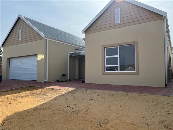 3 Bed House in Riverspray Lifestyle Estate