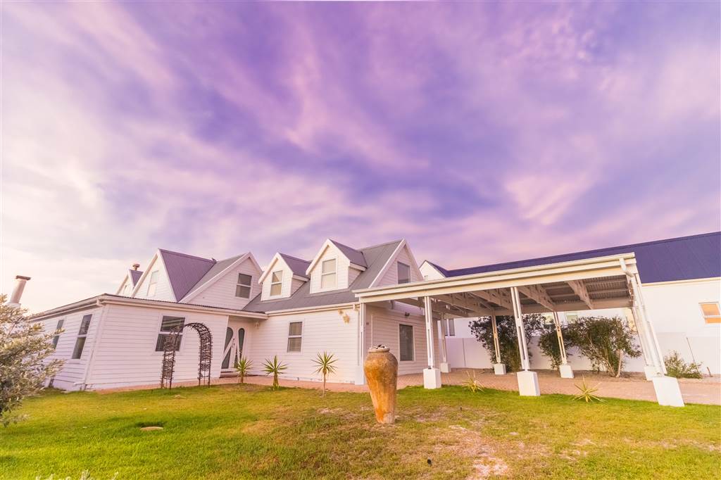 4 Bed House for sale in Grotto Bay T4565851 Private Property