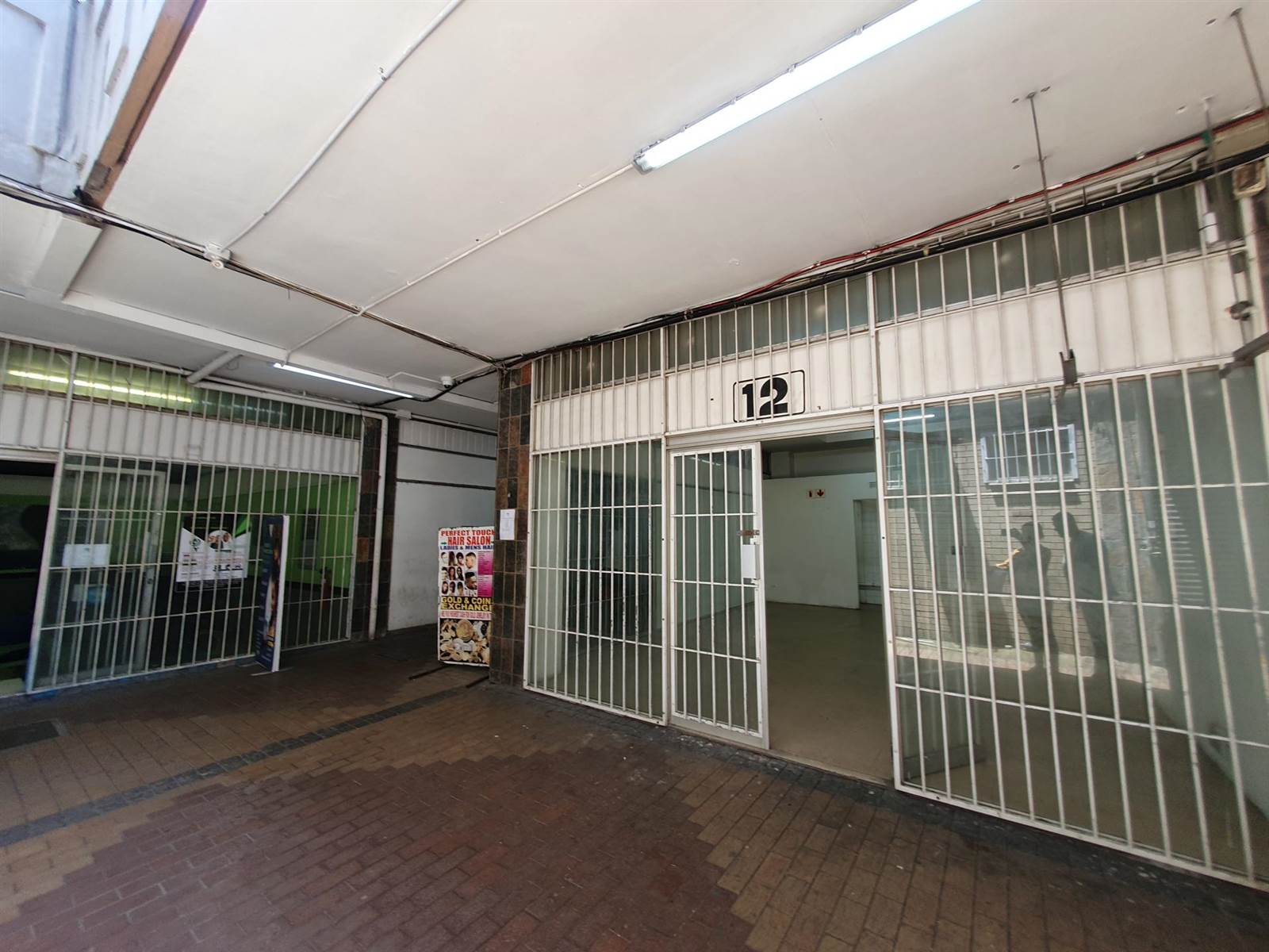 37  m² Retail Space in Pinetown Central photo number 1