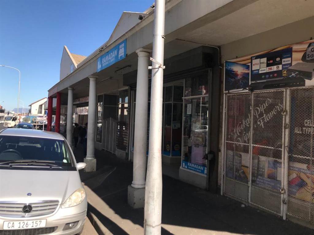 507  m² Retail Space in Wynberg photo number 4